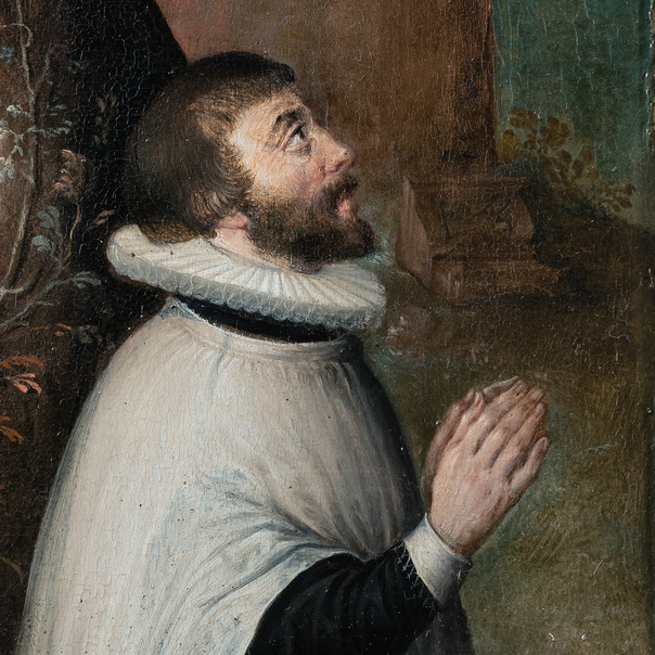 Auf dem linken Flügel des Memorienbildes wird Domvikar Gerhard Raestorf in betender Pose gezeigt.