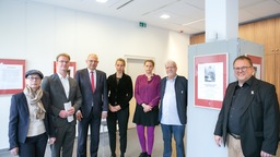 : Die Organisatorinnen und Organisatoren der Ausstellung. 