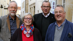 : Der Vorstand des Trägervereins lädt zum Ökumenischen Kirchentag in Osnabrück vom 16. bis 18. Juni ein (von links): Joachim Jeska (Superintendent evangelisch-lutherischer Kirchenkreis Osnabrück), Ilse Landwehr-Wegner (Präses evangelisch-reformierter Synodalverband), Martin Schomaker (Vorsitzender, Dechant des katholischen Stadtdekanates Osnabrück), Joachim G. Cierpka (Superintendent evangelisch-lutherischer Kirchenkreis Bramsche). 